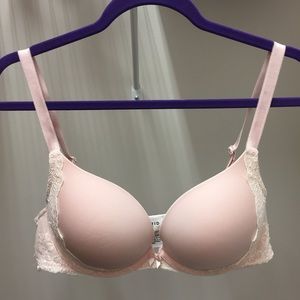 42B Bra